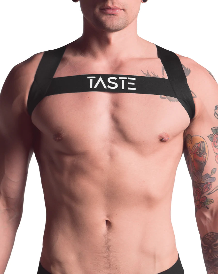 TASTE | Signature Harness Black